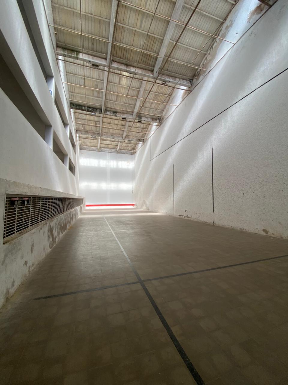 Cancha de pelota paleta - imagen 1